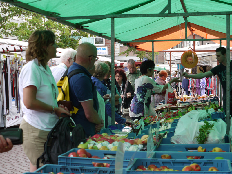 markt in gulpen, markstand